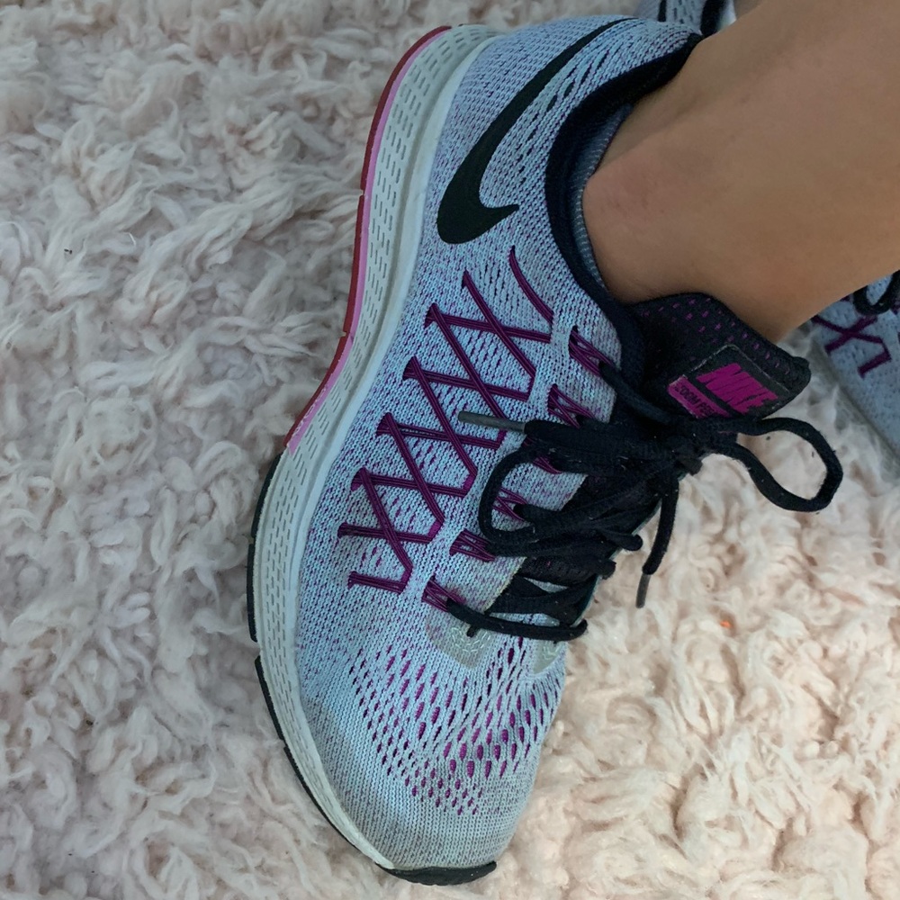 Nike Tennis shoes